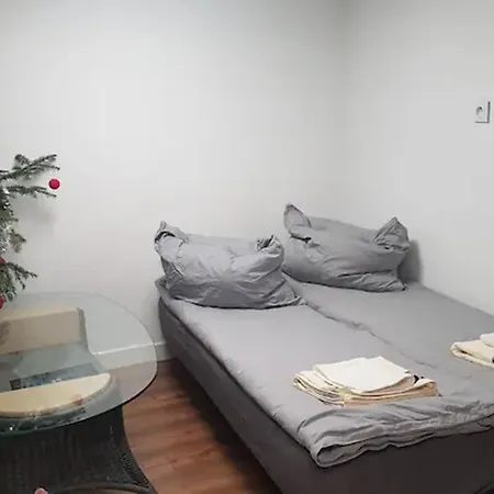 شقة Immaculate 2-bed In